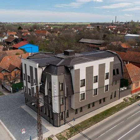 Garni Hotel Imperium Subotica Luaran gambar